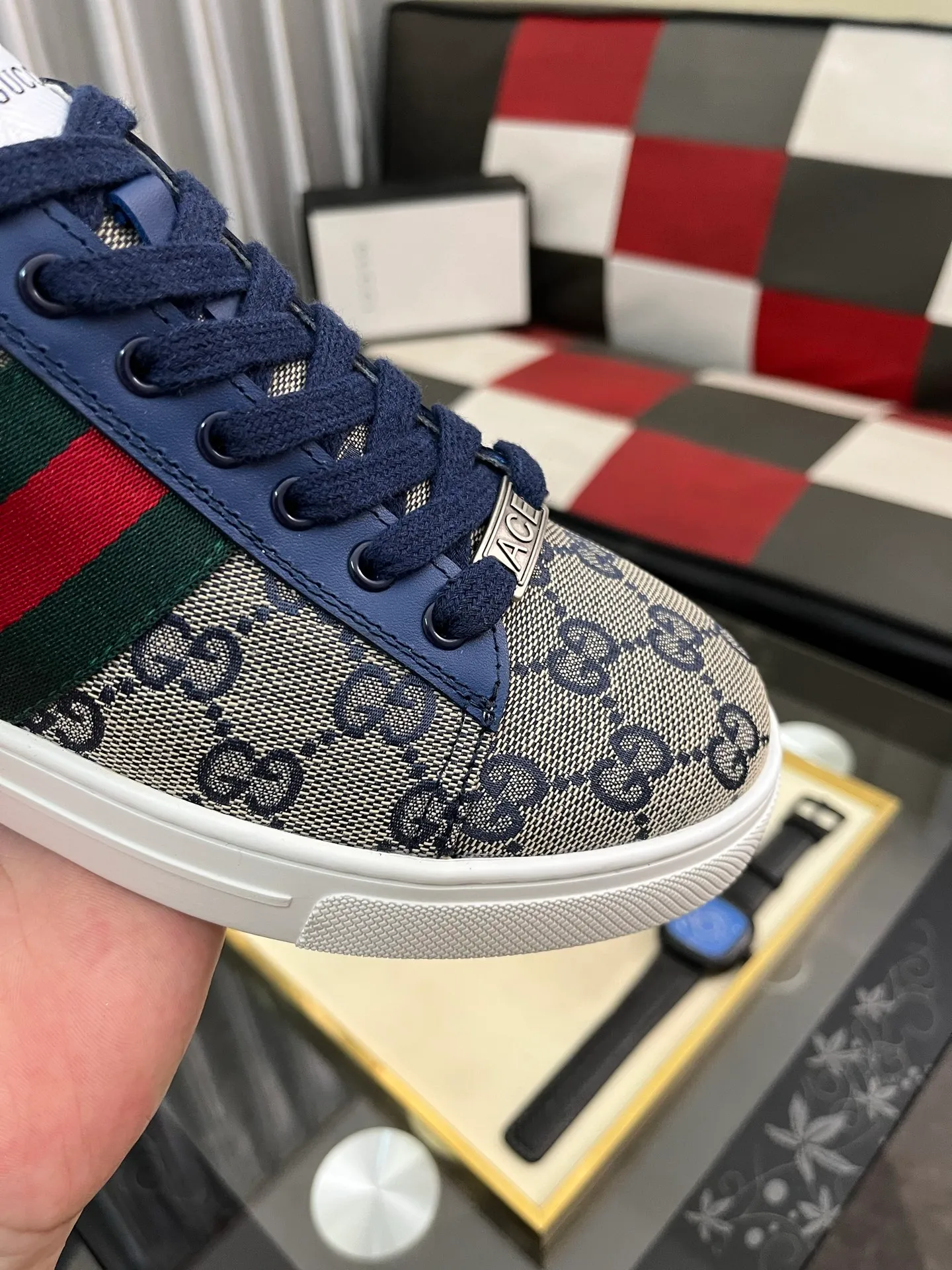 Men's Men's Shoes💰420⌚️⌚️【GUCCI】Gucci men's latest white shoe series casual shoes! The official website is built 1:1. Upper: Made of imported cowhide, with electric embroidery ➕Inner lining: Made of high-quality first-layer pigskin, soft and comfortable. Picky material selection and exquisite workmanship give you the best enjoyment. Size: 38-443️⃣Colors available